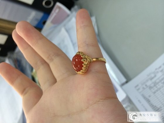 之前拿出去镶的小戒面做好了_戒指南红