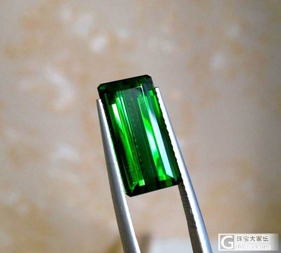 去年在巴西败得几颗电光绿~_刻面宝石碧玺