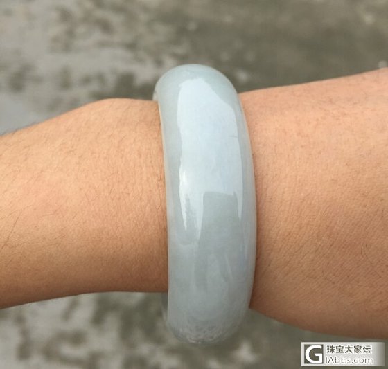 帮同事转个翡翠玉镯52圈口，小手MM快来看看吧！_翡翠