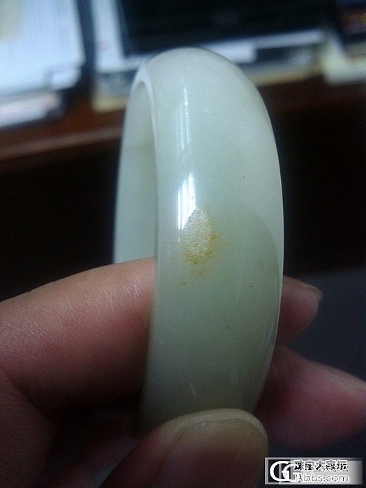 请教一下是哪里的料子，大概多少钱？_和田玉
