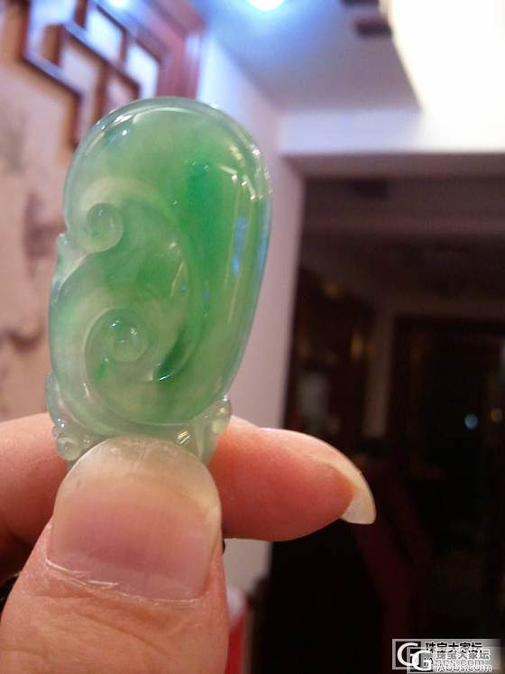买了三年的如意，昨天我做好扣和绳子了 今天老婆戴了 哈哈_编绳翡翠