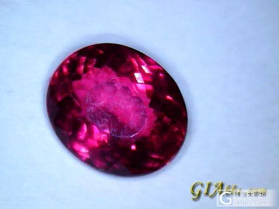 请大家看看这颗是不是rubellite?_刻面宝石碧玺