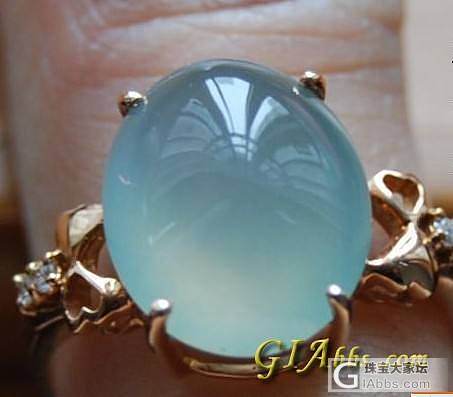 这件戒指有蓝水吗？请估个价吧_翡翠
