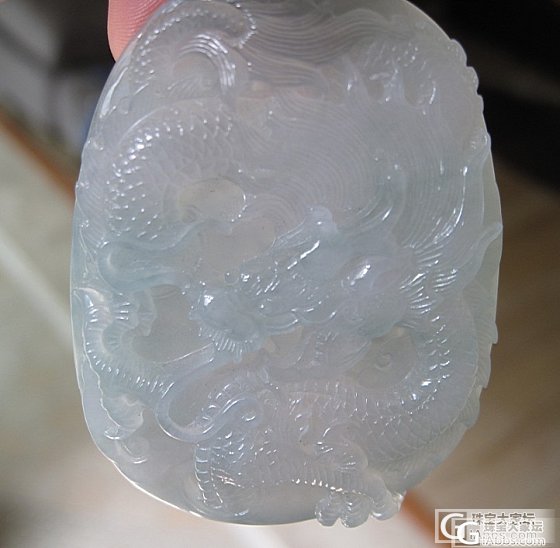 想收一个龙牌，请大石头们帮我估个价吧。_翡翠