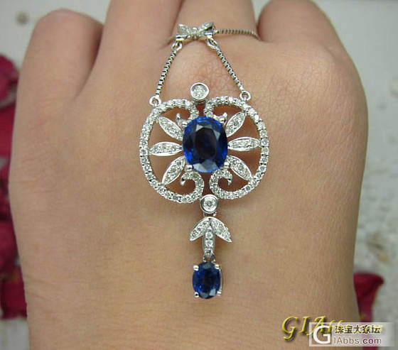 蓝宝设计款套链，春节犒劳自己的最佳礼物_宝石