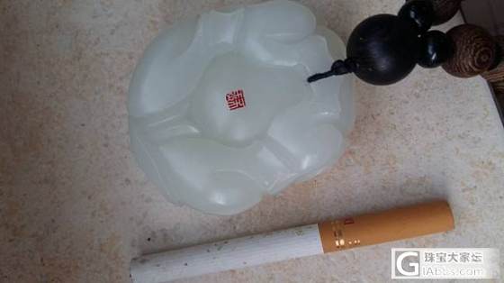 漂亮的猪把件，大家看看是籽料吗？_和田玉