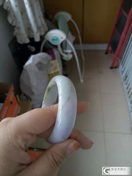 已更新图在下面，出些平民镯子 圈口大多56-57，还有些平民皮草，换压岁..._翡翠