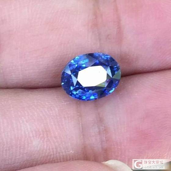 请欣赏一颗无烧蓝宝石_蓝宝石