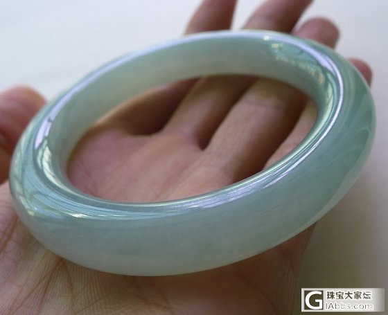 这个镯子多少可以入？_翡翠