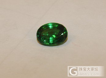 蓝色调的沙沙_刻面宝石沙弗莱