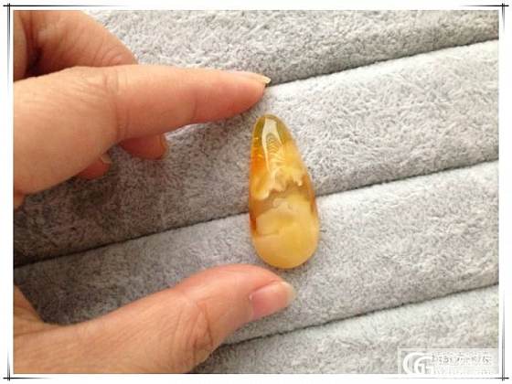 【浮木精品】超便宜！超唯美琥珀蜜蜡吊坠！价格在180~380元之间！包顺丰！百里..._有机宝石
