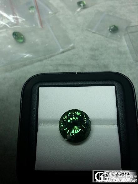 翠榴石 15.5ct_翠榴石刻面宝石石榴石