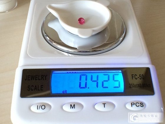 转碧玺、尖晶、托帕，新手当矿标也不亏的。_宝石