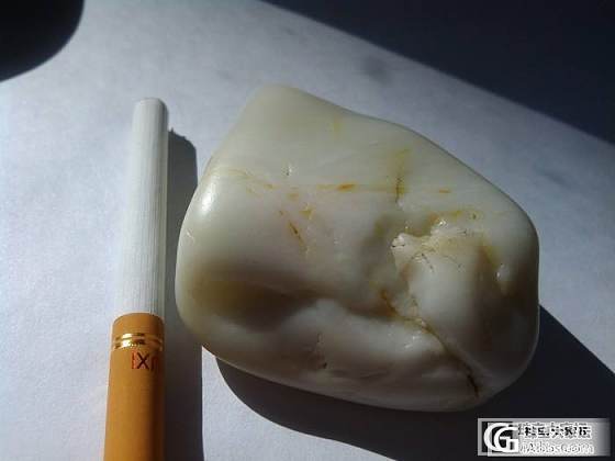 籽料原石，请大家随便说说能雕个什么？_和田玉