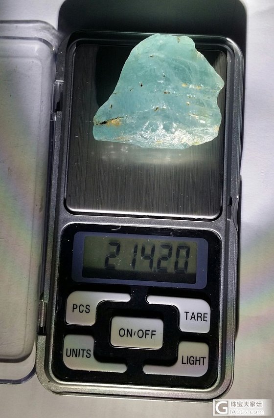 新疆海蓝宝石63克拉左右，应该卖多少钱最好？_刻面宝石海蓝宝