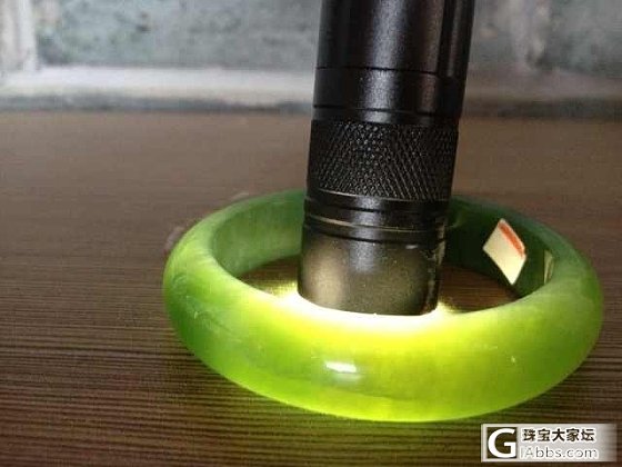 这个绿玩意儿多少钱值得入手？_和田玉