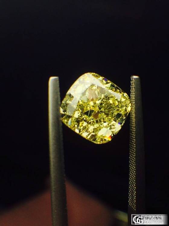 3.01CT FY中彩黄 颜色很正 实物在店欢迎来店看货(已售咯)_乐钻珠宝彩钻