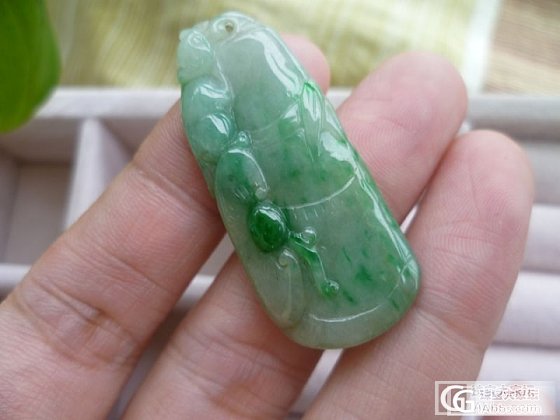 带绿特价300元步步高升花件_翡翠
