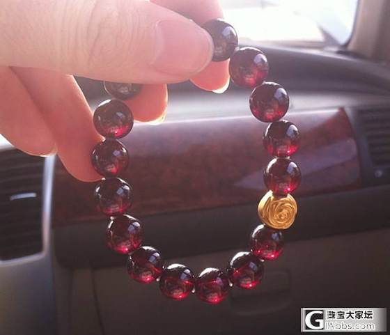 晒下心爱的石榴配玫瑰金珠 美美滴、、、_石榴石