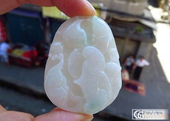 平民级的挂件，小小三的价格_翡翠