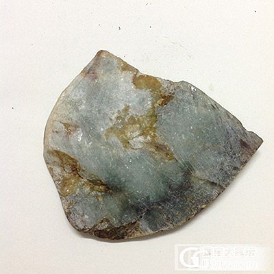 请赌石行家评估下那块石好！_半成品翡翠