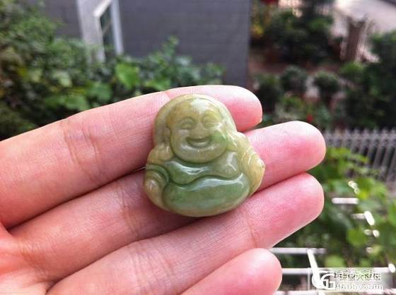 自刀，南红和黄绿翡翠佛公打包200_珠宝