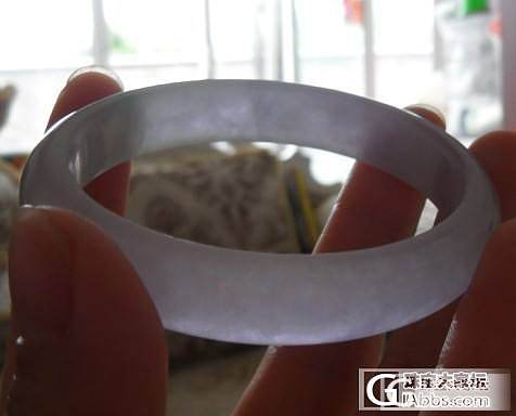一支有裂纹的春彩，被它吸引，被它诱惑_翡翠