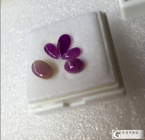 大仓出舒俱来和翡翠_宝石
