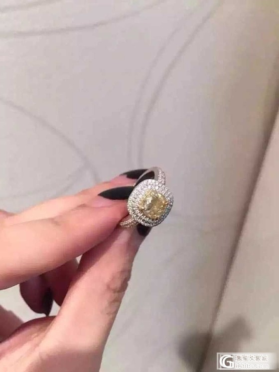 （数据更新了）请问大神，黄钻1.22克拉，GIA证书，30000，朋友出，可以买..._钻石
