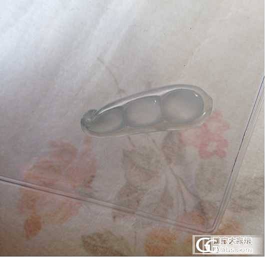 昨天开了蜜蜡大仓，今天开翡翠大仓_翡翠