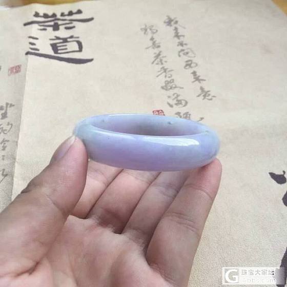 轻轻的我来了，带来一大波美美翡翠手镯。_翡翠