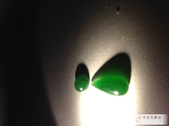長得像碧玉的小綠翡蛋和綠翡水滴，拿出來曬曬秋陽_翡翠