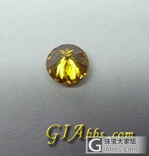 发个天然彩钻带GIA证书的低净度P级彩钻，高手来估价啦_钻石
