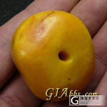 很黄 非暴力_挂件蜜蜡