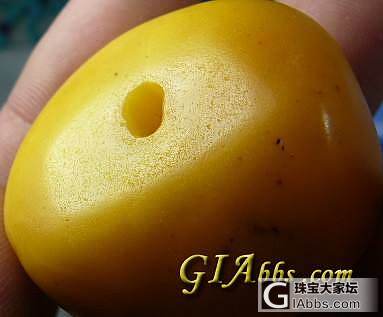 很黄 非暴力_挂件蜜蜡