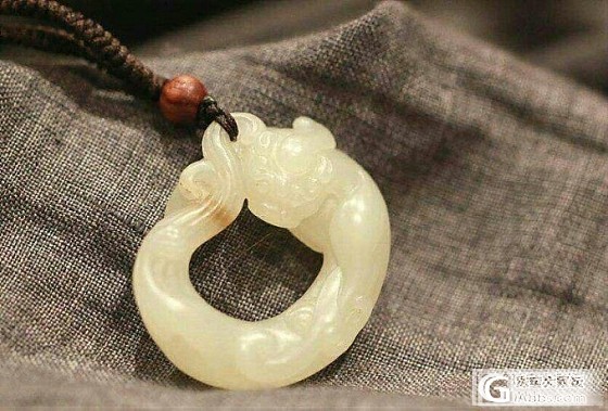 螭龙，古人用来防火，常放在粱檐里。和田山料。_珠宝