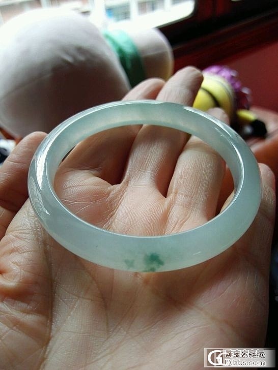 看看我的小灵镯..._手镯翡翠