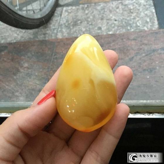 花蜡正规水滴吊坠_有机宝石