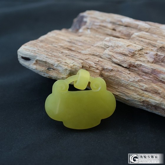 朝鲜黄玉赏析- 黄玉如意锁_黄玉