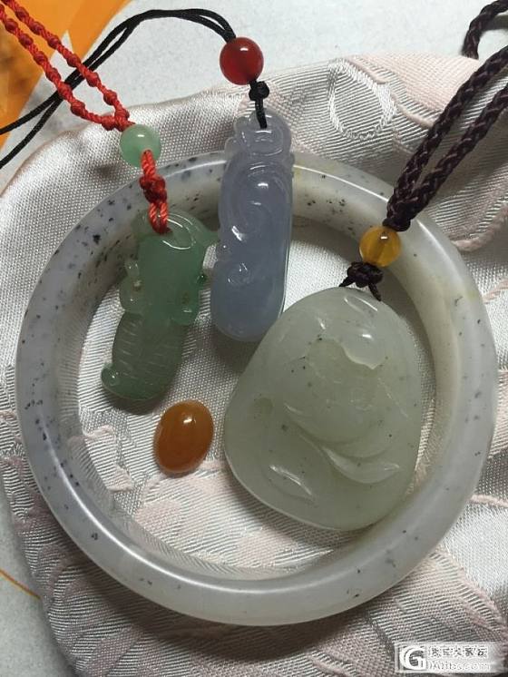 要转的几样东西：小挂件，蛋面，镯子_珠宝