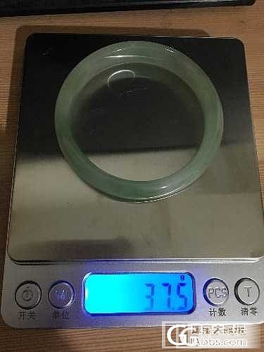 新入的手镯，各位大神看看是A货吗？_手镯翡翠