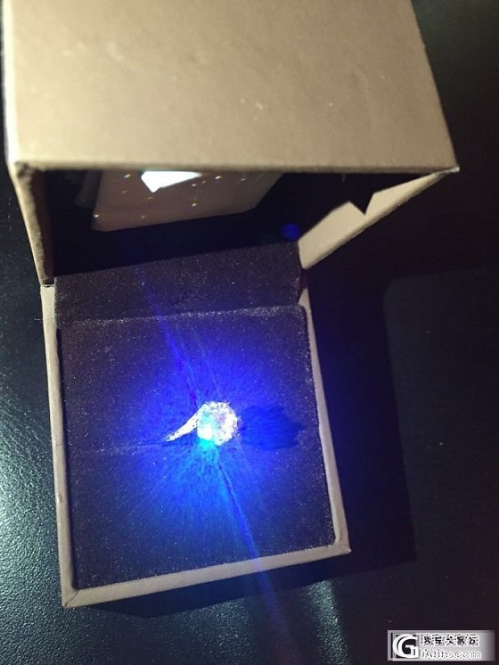 爆闪！10周年结婚礼物(1.1CT G VS1)，在这里谢谢小春！_钻石