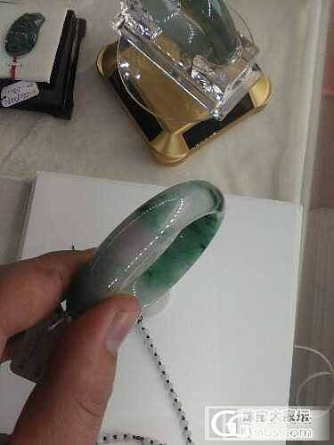 上次的一手货，挑了两只_翡翠