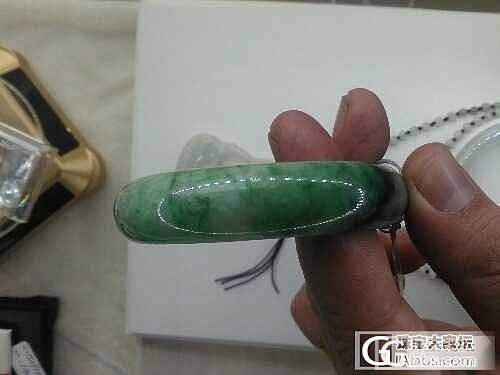 上次的一手货，挑了两只_翡翠