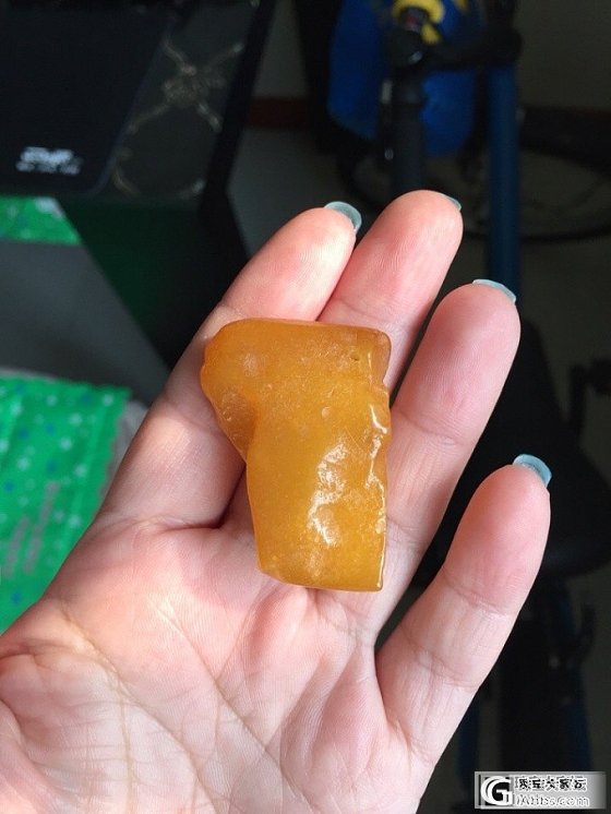 蜜蜡全皮小吊坠_有机宝石