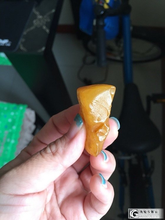 蜜蜡全皮小吊坠_有机宝石