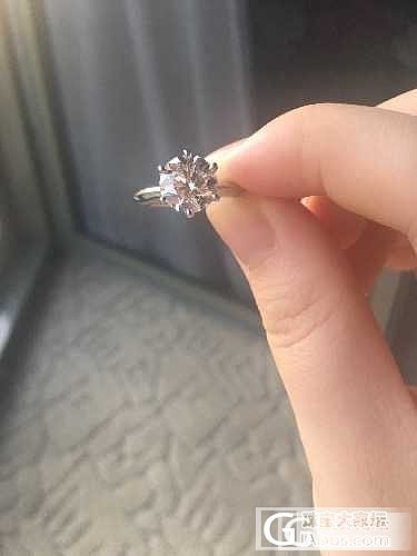 求助，tiffany，2.64ct，H色，VVS1，3EX，感觉颜色怎么那么黄呢_蒂芙尼钻石