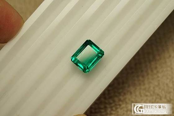 精品 稀有品质 赞比亚高净 3.14克拉 祖母绿 一种美的心惊动魄_博物馆