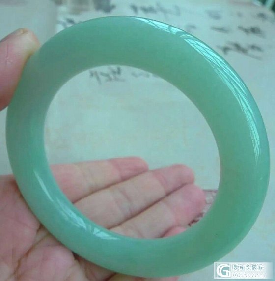美美的手镯给大家观赏，不喜欢的勿喷谢谢_珠宝