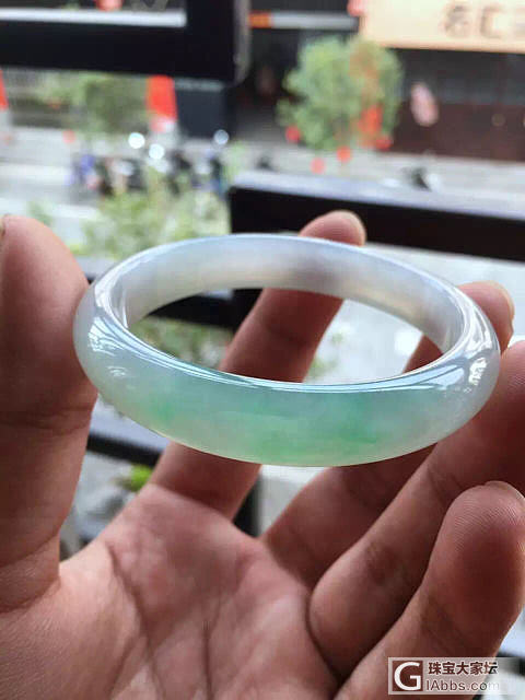 我想要个漂亮的翡翠镯子_手镯翡翠